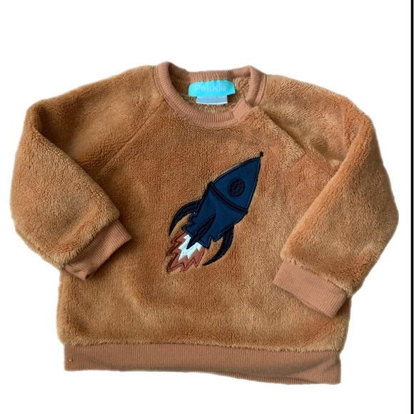 2/15$• 3 pieces PJ themed set• Spaceships• Pekkle• Baby clothing• 9 months old - Picture 3 of 6